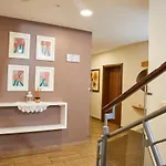 Hostel Delalut